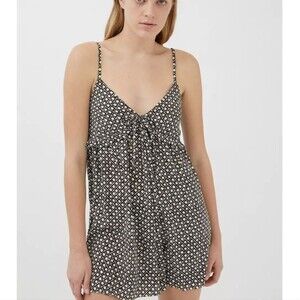 🌜 URBAN OUTFITTER | Mara Printed Ruffle Babydoll Romper | 70s | size Small